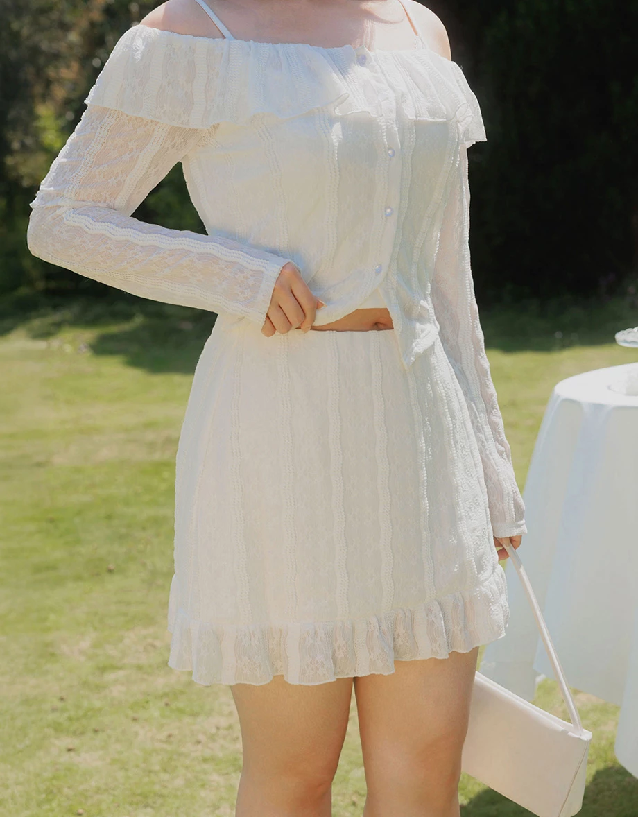 刺繡蕾絲荷葉花邊下擺修身短裙