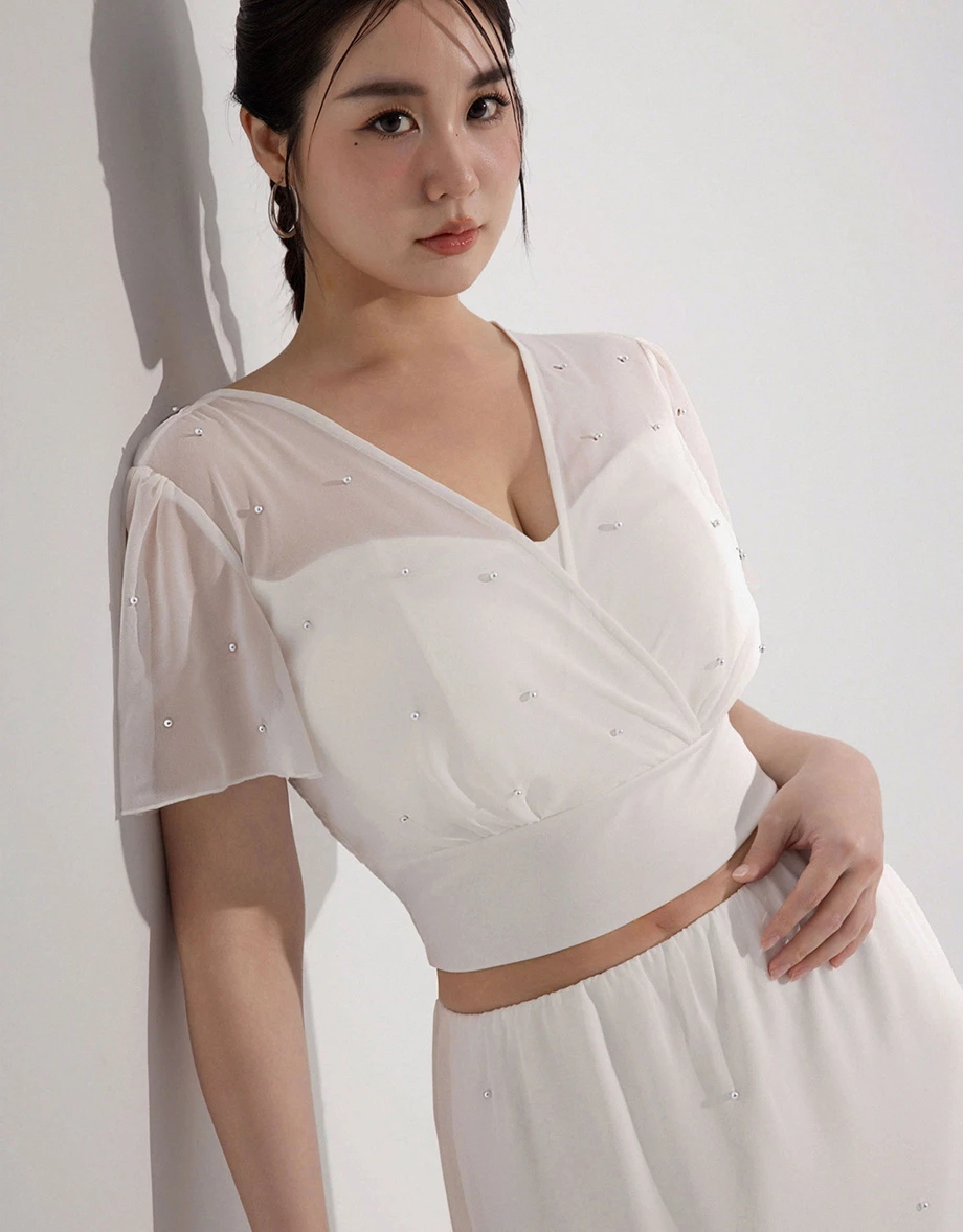 【ANN Design】Pearl Embellished Chiffon Overlay Straight Maxi Dress 【ANN Design】Pearl Embellished Chiffon Overlay Straight Maxi Dress