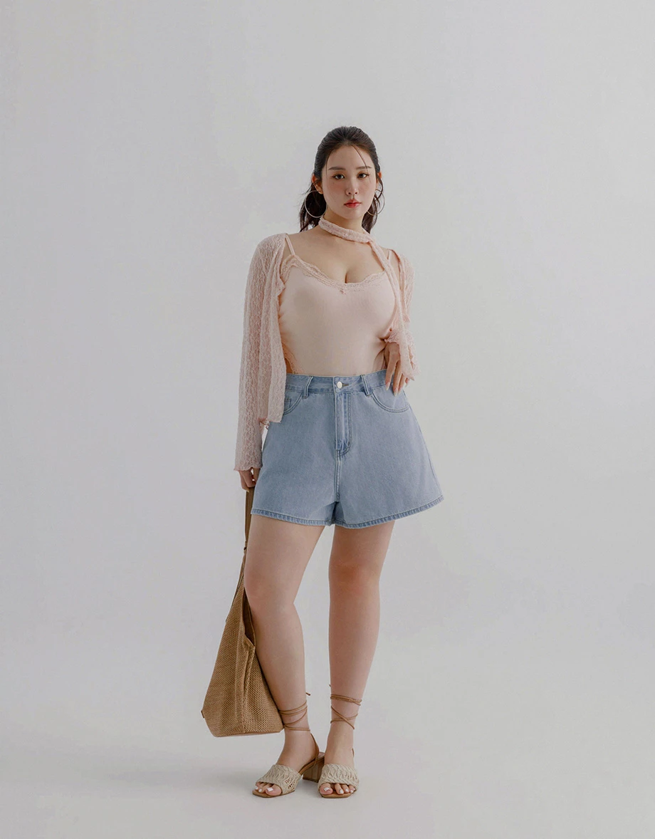High Waist Vintage Wash A Line Jeans Denim Shorts High Waist Vintage Wash A Line Jeans Denim Shorts