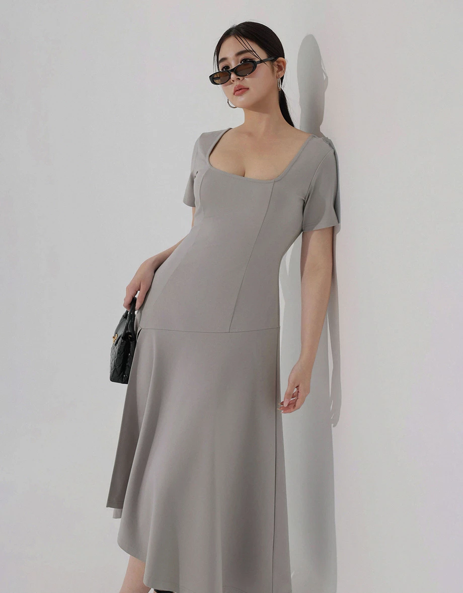 純欲曲線涼感BRA方領魚尾開衩短袖長洋裝