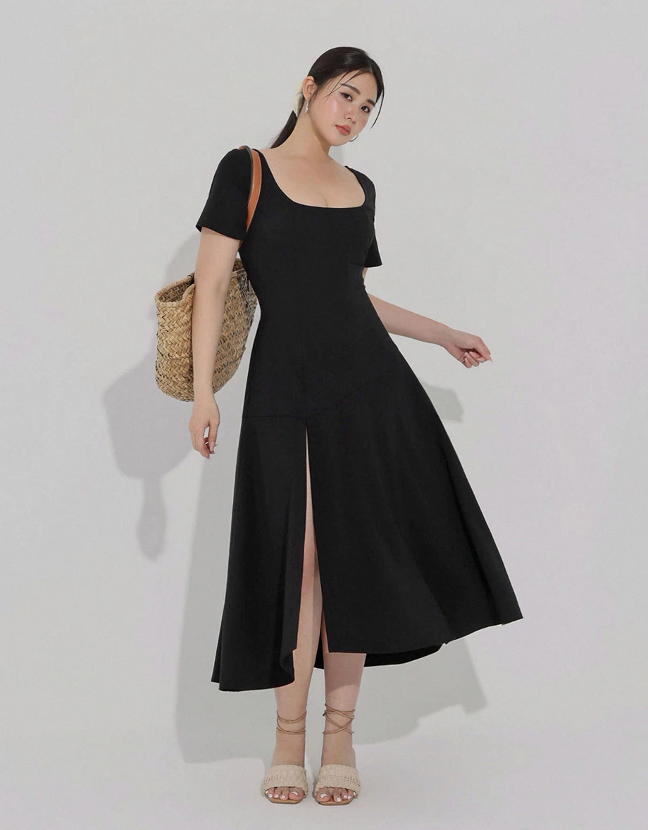 純欲曲線涼感BRA方領魚尾開衩短袖長洋裝