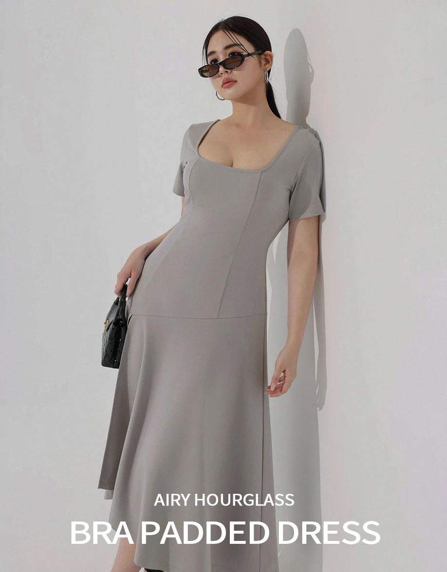 【AIRY HOURGLASS】 Gaun Panjang Berpad Fabrik Sejuk Belahan Asimetrik