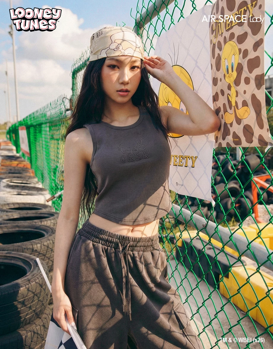 【樂一通】 立體印花字母水洗羅紋短版坦克背心