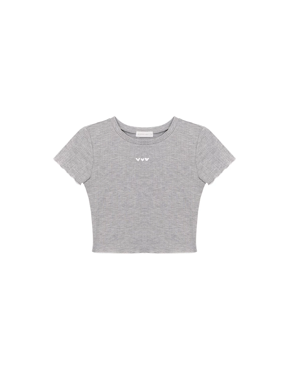 Contrast Lettuce Edge Heart Embroidered Crop Top
