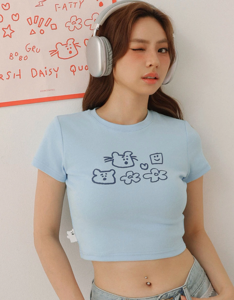 【DINOTAENG】發泡印花圓領短袖短版TEE