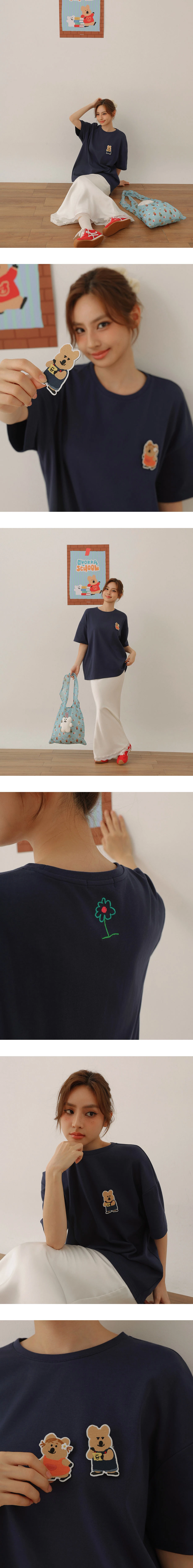 【DINOTAENG】Short Sleeve Oversized T-Shirt With Embroidered Patch 【DINOTAENG】Short Sleeve Oversized T-Shirt With Embroidered Patch
