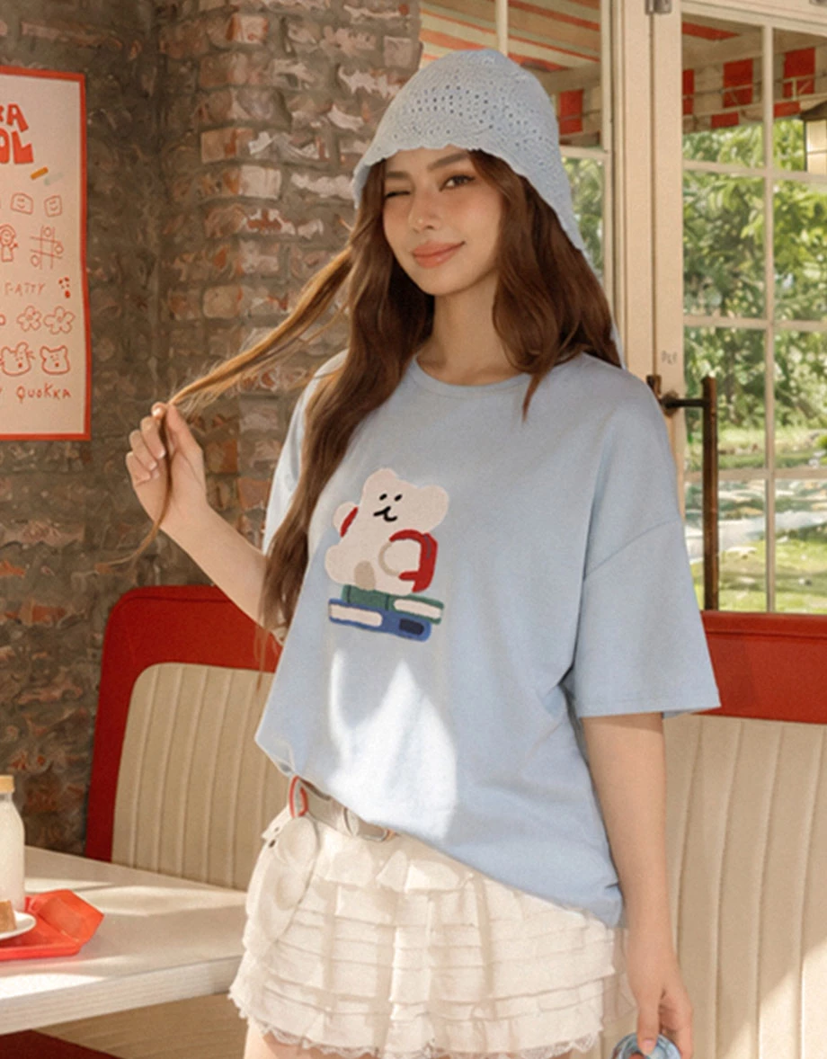 【DINOTAENG】Fluffy Embroidery Graphic Oversized T-Shirt 【DINOTAENG】Fluffy Embroidery Graphic Oversized T-Shirt