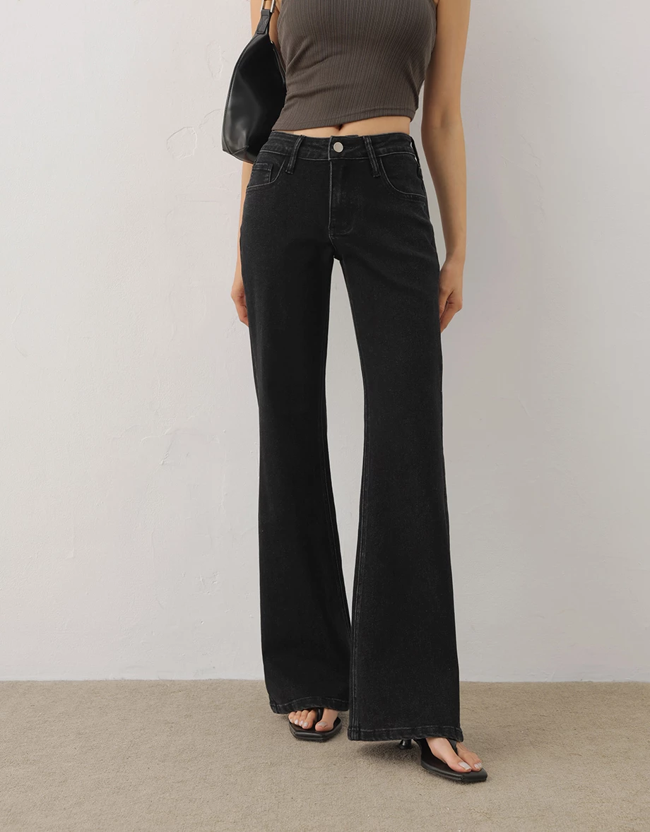 低腰修身小喇叭水洗牛仔褲