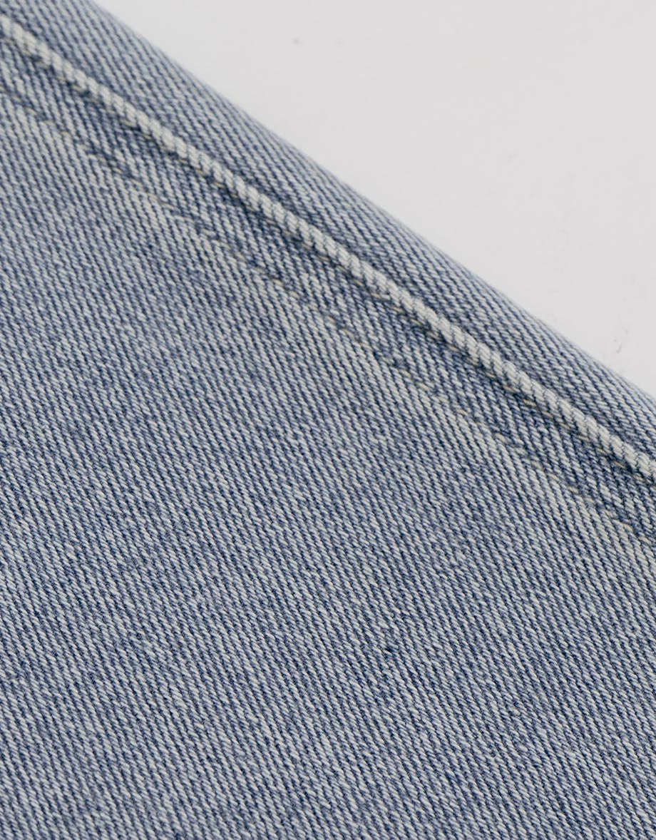 低腰修身小喇叭水洗牛仔褲