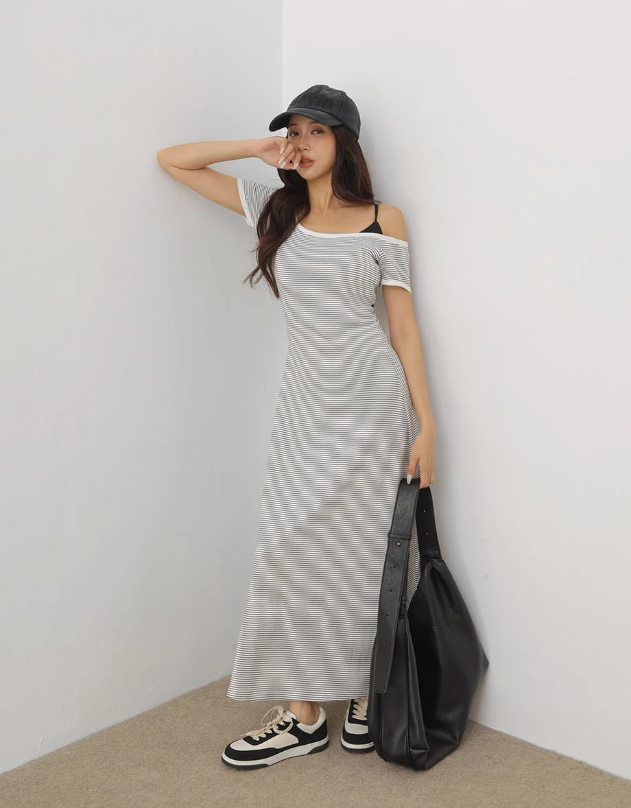 不對稱領撞色滾邊短袖條紋傘擺長洋裝( 附胸墊)