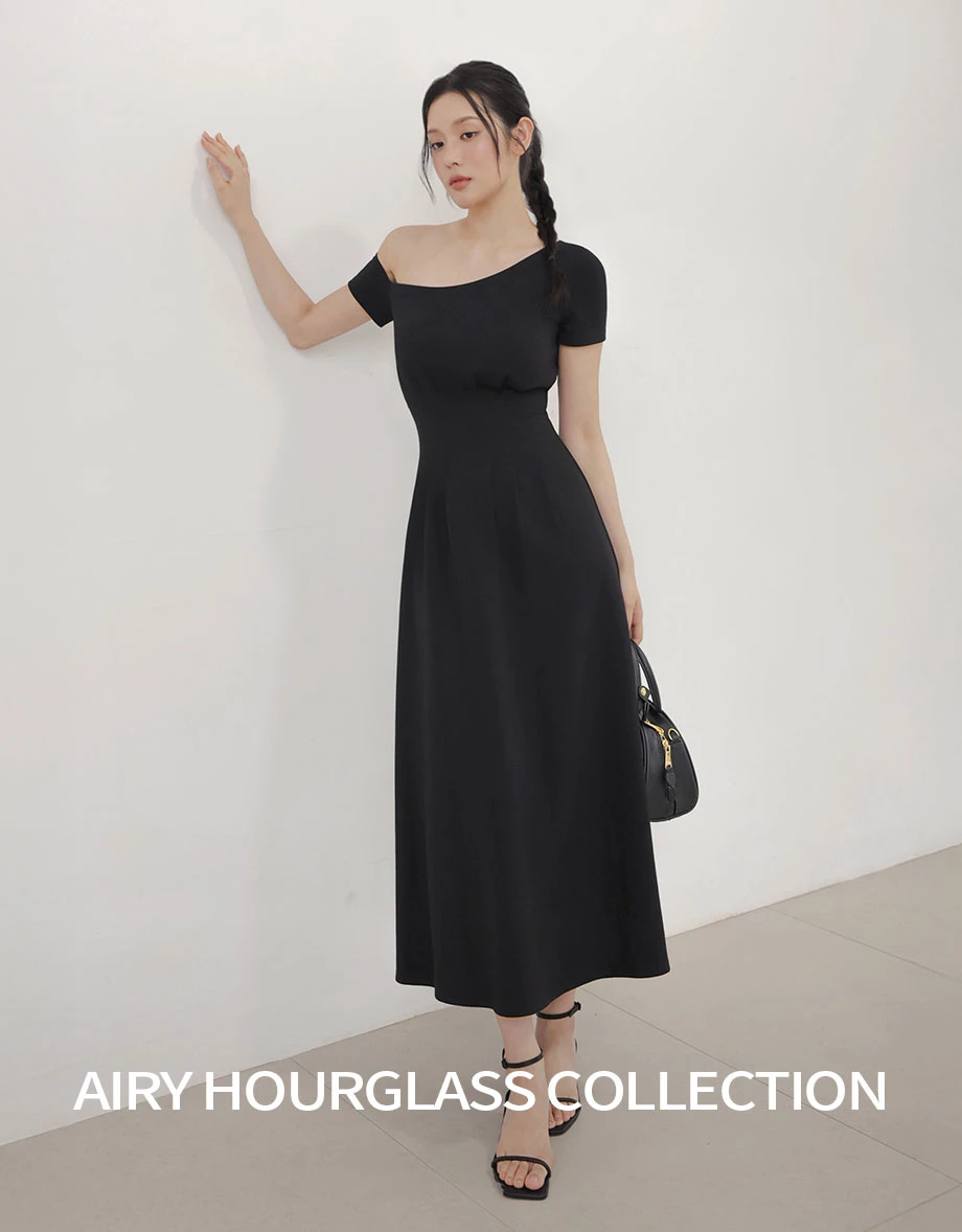 AIRY HOURGLASS Asymmetric One Shoulder Pleated Waist Padded Maxi Dress