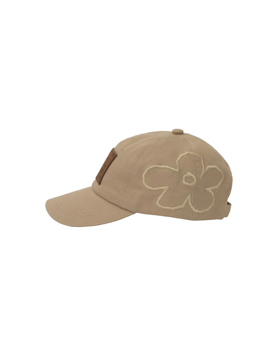 【DINOTAENG】Floral Embroidery Cap With Faux Leather Patch