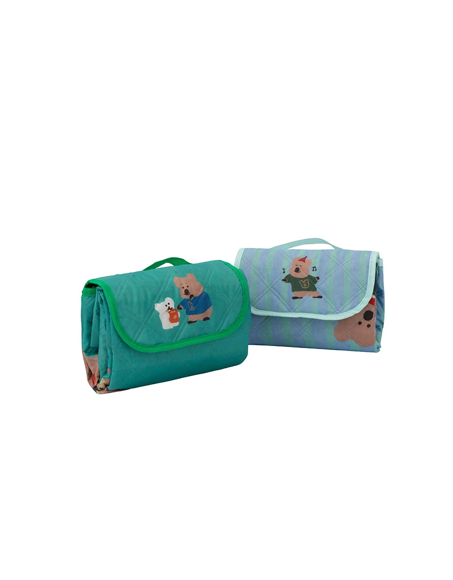 【DINOTAENG】Quilted Printed Water-Repellent Portable Picnic Mat