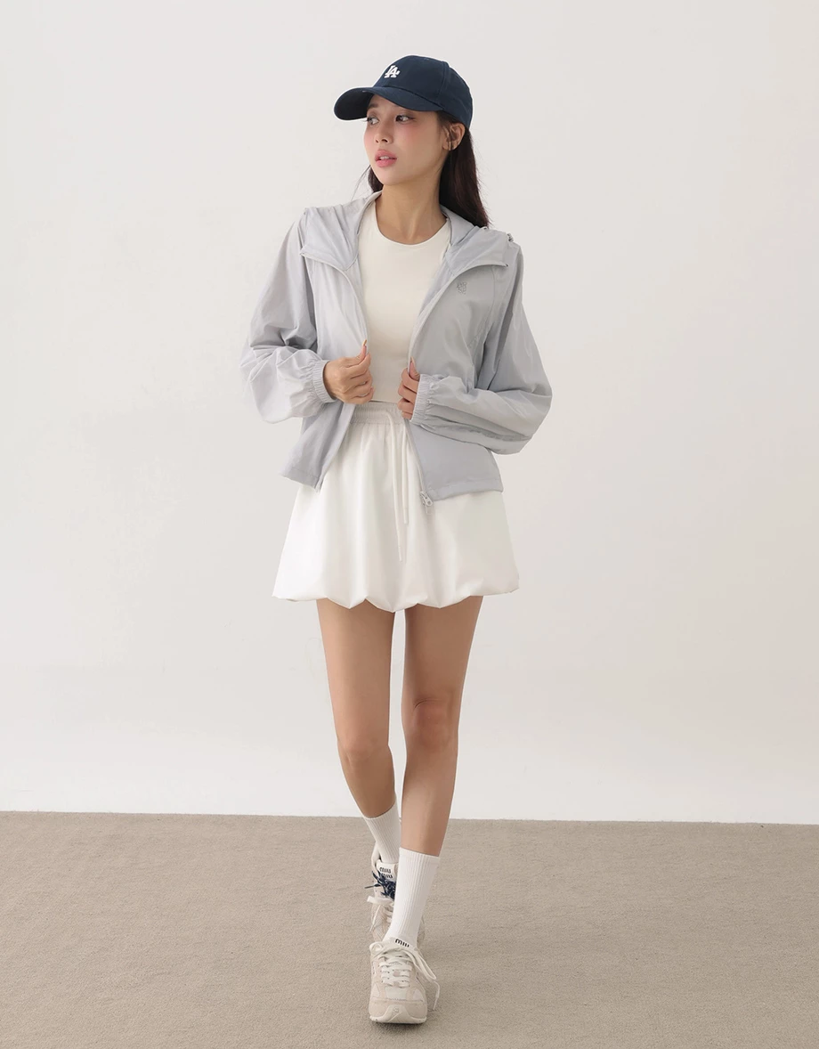 UV Protection Hooded Two Way Zipper Crop Jacket UV Protection Hooded Two Way Zipper Crop Jacket