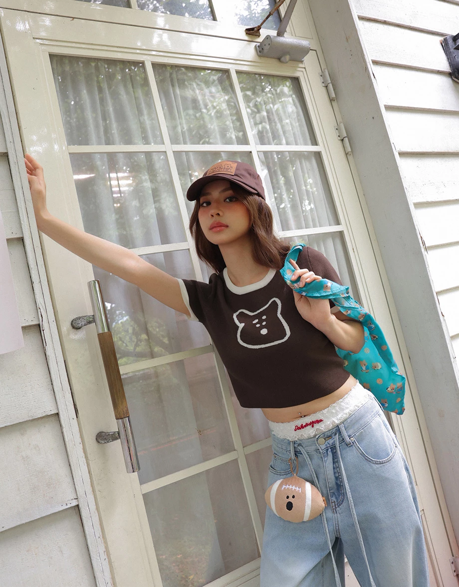【DINOTAENG】Contrast Trim Knit Crop Top