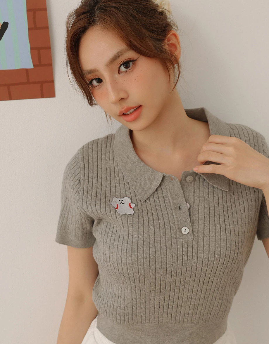 【DINOTAENG】Embroidered Cable Knit Cropped Polo Shirt