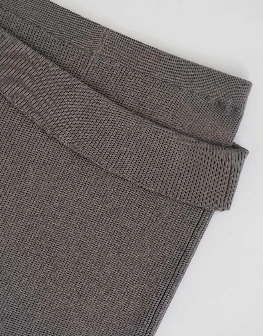 斜向反摺層次腰頭修身羅紋短褲裙