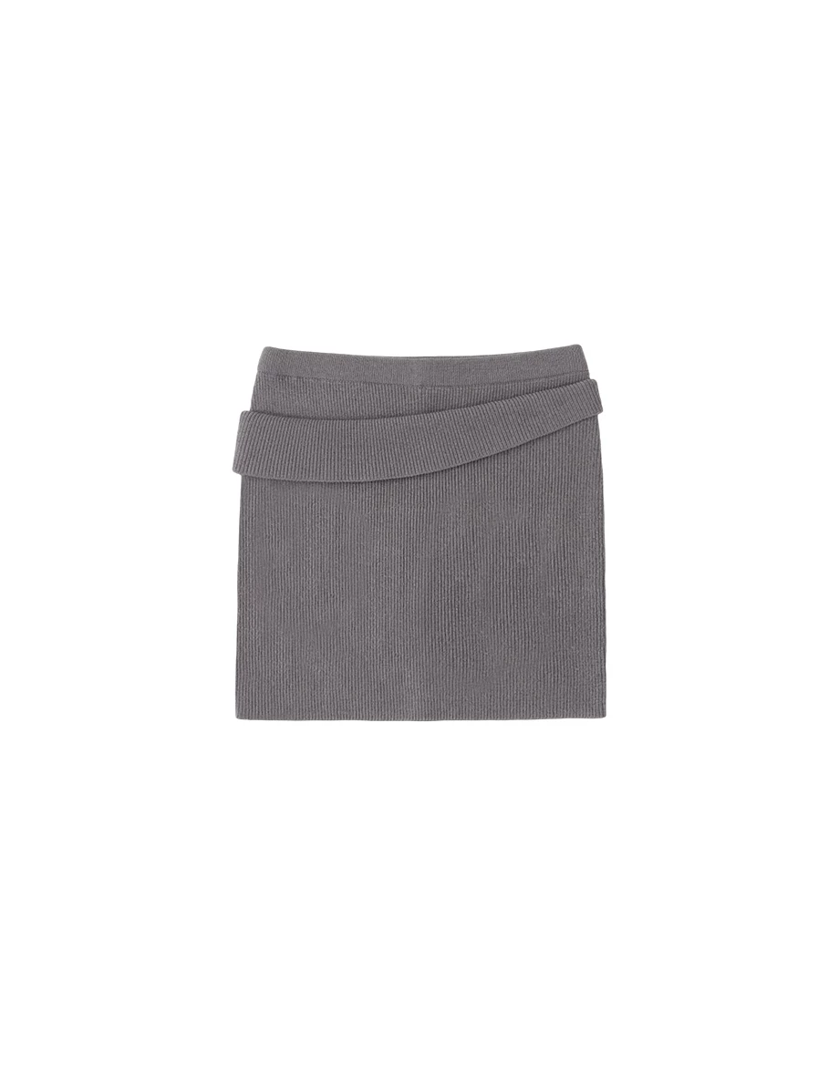 斜向反摺層次腰頭修身羅紋短褲裙