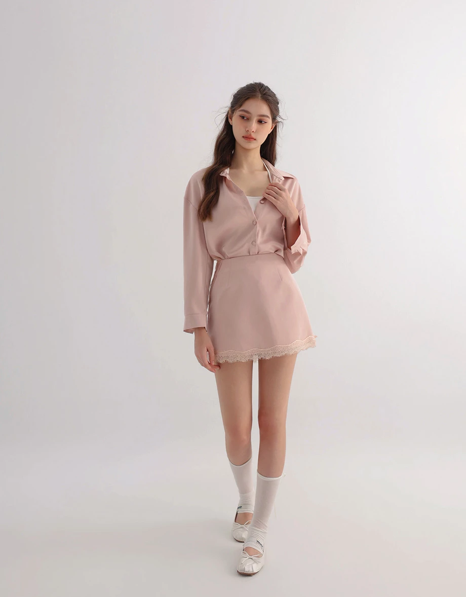 睫毛蕾絲滾邊A字短裙