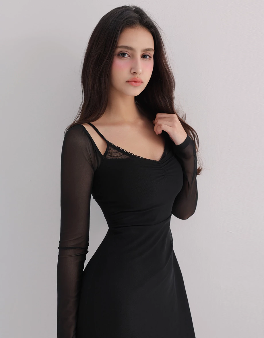 Ruched Bust Lace Panelled Double Strap Padded Maxi Dress