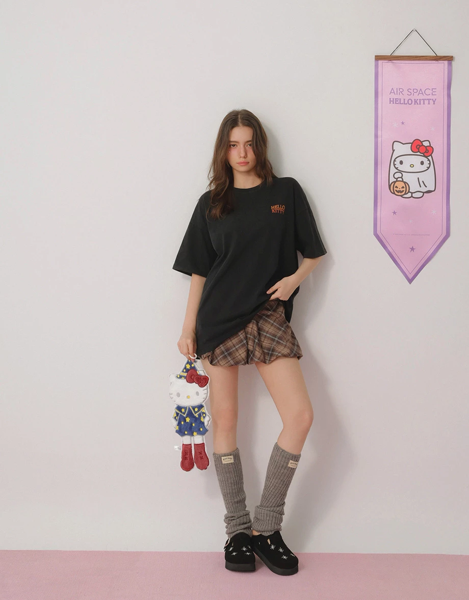 【Hello Kitty】長腿Kitty造型細絨擦手巾 【Hello Kitty】長腿Kitty造型細絨擦手巾