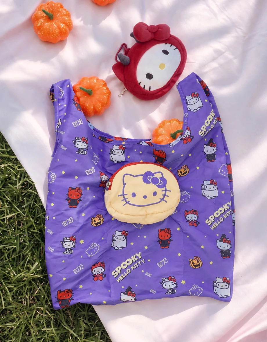 【Hello Kitty】一體式翻面收納購物袋絨毛大頭吊飾