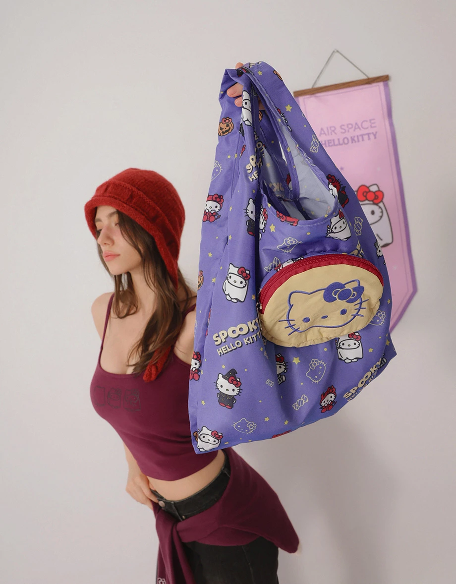 【Hello Kitty】一體式翻面收納購物袋絨毛大頭吊飾 【Hello Kitty】一體式翻面收納購物袋絨毛大頭吊飾