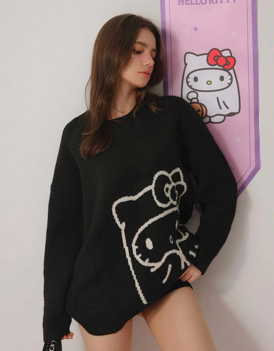 【Hello Kitty】緹花圖案圓領長袖長版毛衣