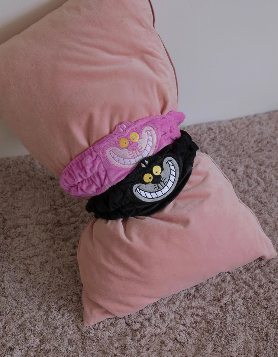 【迪士尼系列】愛麗絲 妙妙貓款刺繡造型洗臉髮帶
