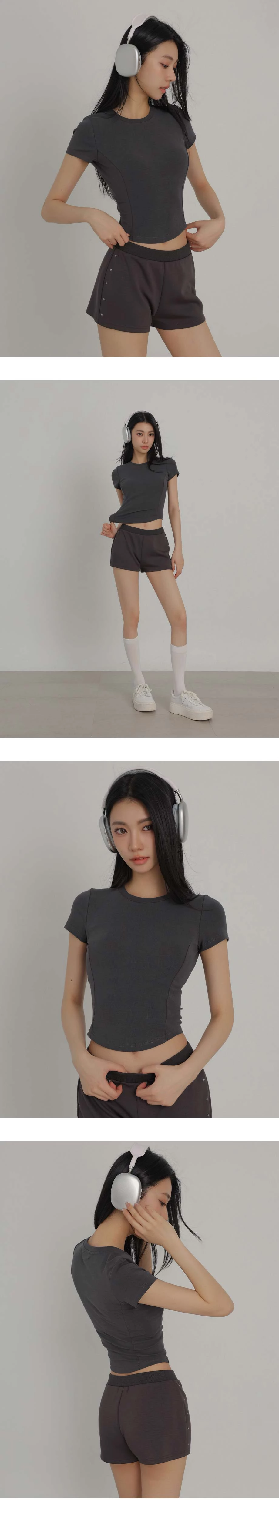 【CLEANFIT】Basic Crew Neck Curved Hem Fitted Padded Bra Top 【CLEANFIT】Basic Crew Neck Curved Hem Fitted Padded Bra Top