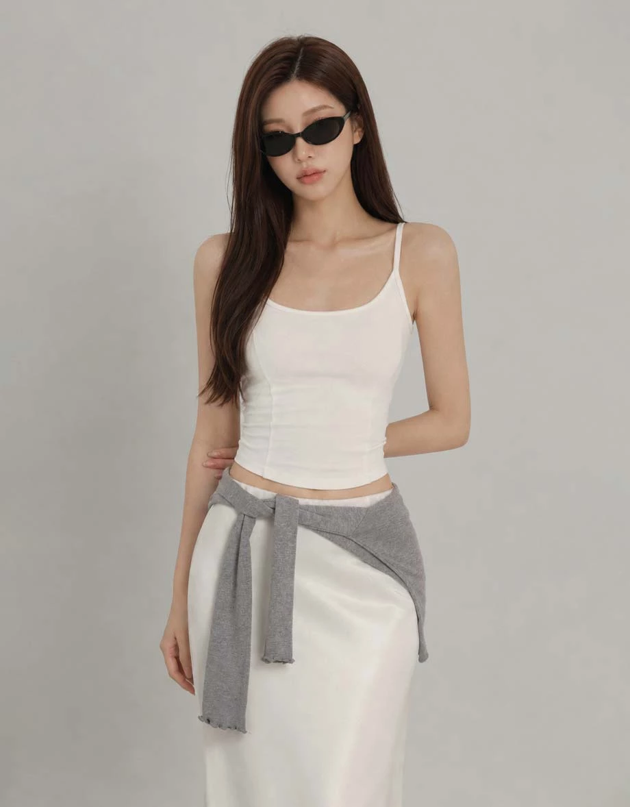 【CLEANFIT】Basic Crew Neck Curved Hem Fitted Padded Cami Bra Top 【CLEANFIT】Basic Crew Neck Curved Hem Fitted Padded Cami Bra Top