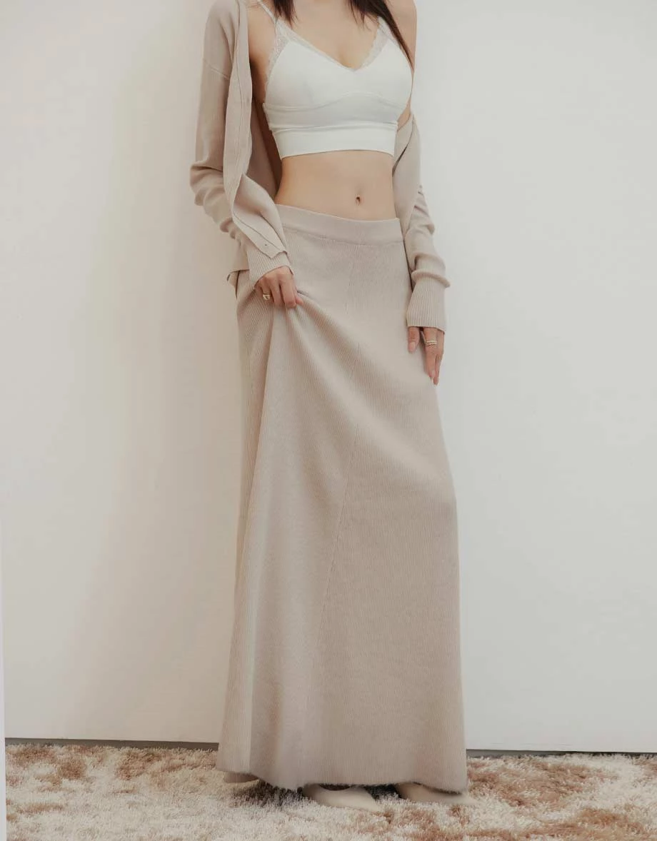 【IHUA Deisgn】Scalloped Lace Trim V Neck Adjustable Straps Padded Bra Top