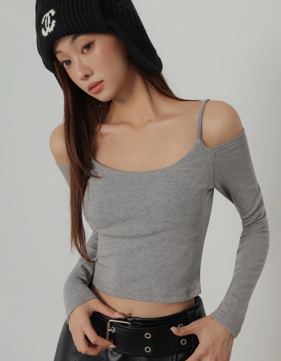 【Heat Tech】Spaghetti Strap Cold Shoulder Slim Fit Long Sleeve Padded Bra Top