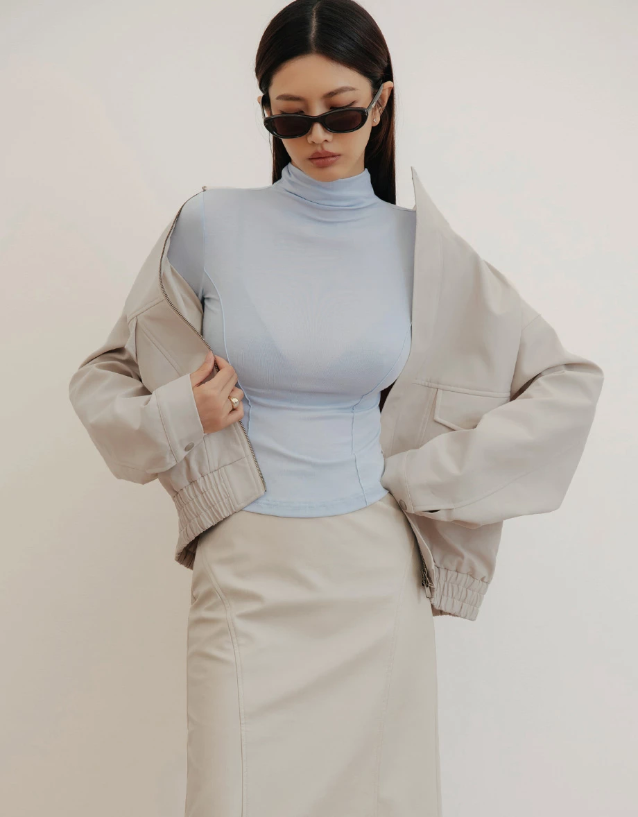 【IHUA Deisgn】High Waist Back Slit Midi Skirt (Faux Leather / Faux Suede) 【IHUA Deisgn】High Waist Back Slit Midi Skirt (Faux Leather / Faux Suede)