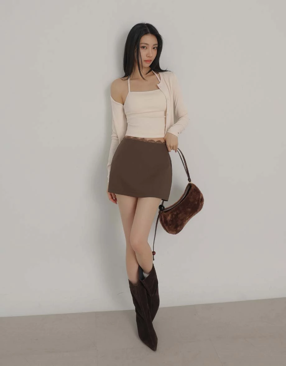 Button Front Long Sleeve Cardigan and Halter Neck Cami Bra Top Set Wear Button Front Long Sleeve Cardigan and Halter Neck Cami Bra Top Set Wear