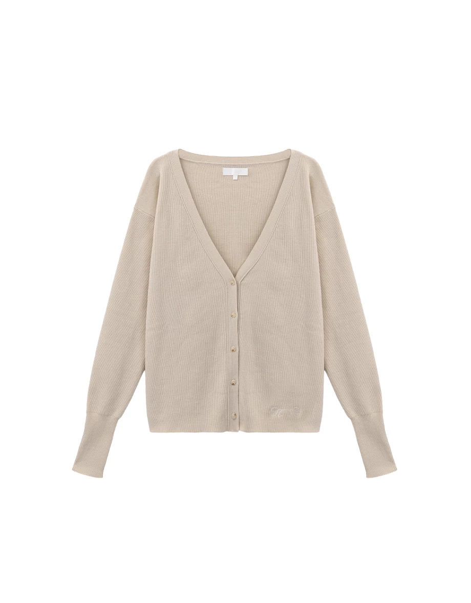 【IHUA Deisgn】V Neck Button Front Logo Embroidered Ribbed Knit Cardigan