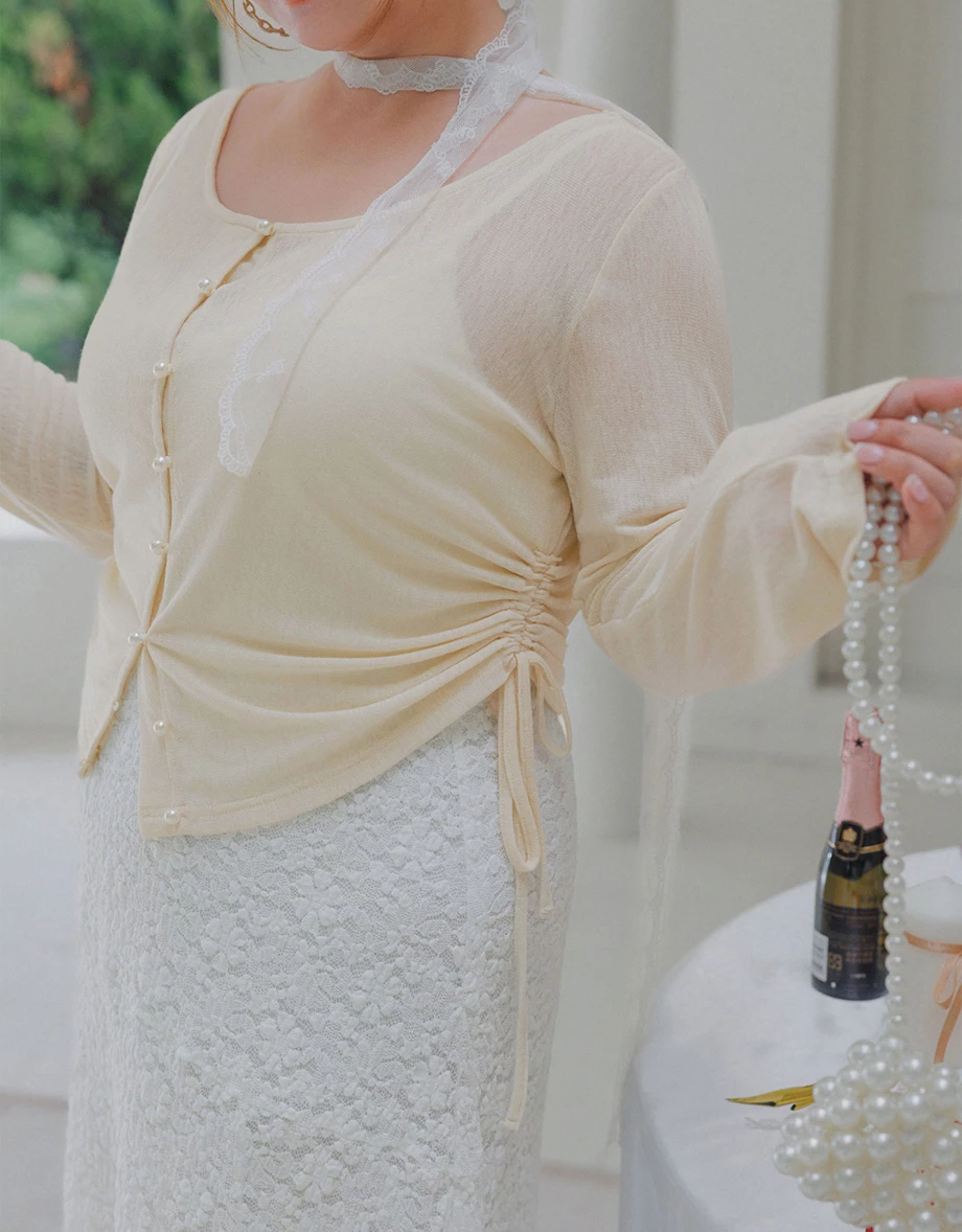 Pearl Button Side Drawstring Ruched Cropped Long Sleeve Top Pearl Button Side Drawstring Ruched Cropped Long Sleeve Top