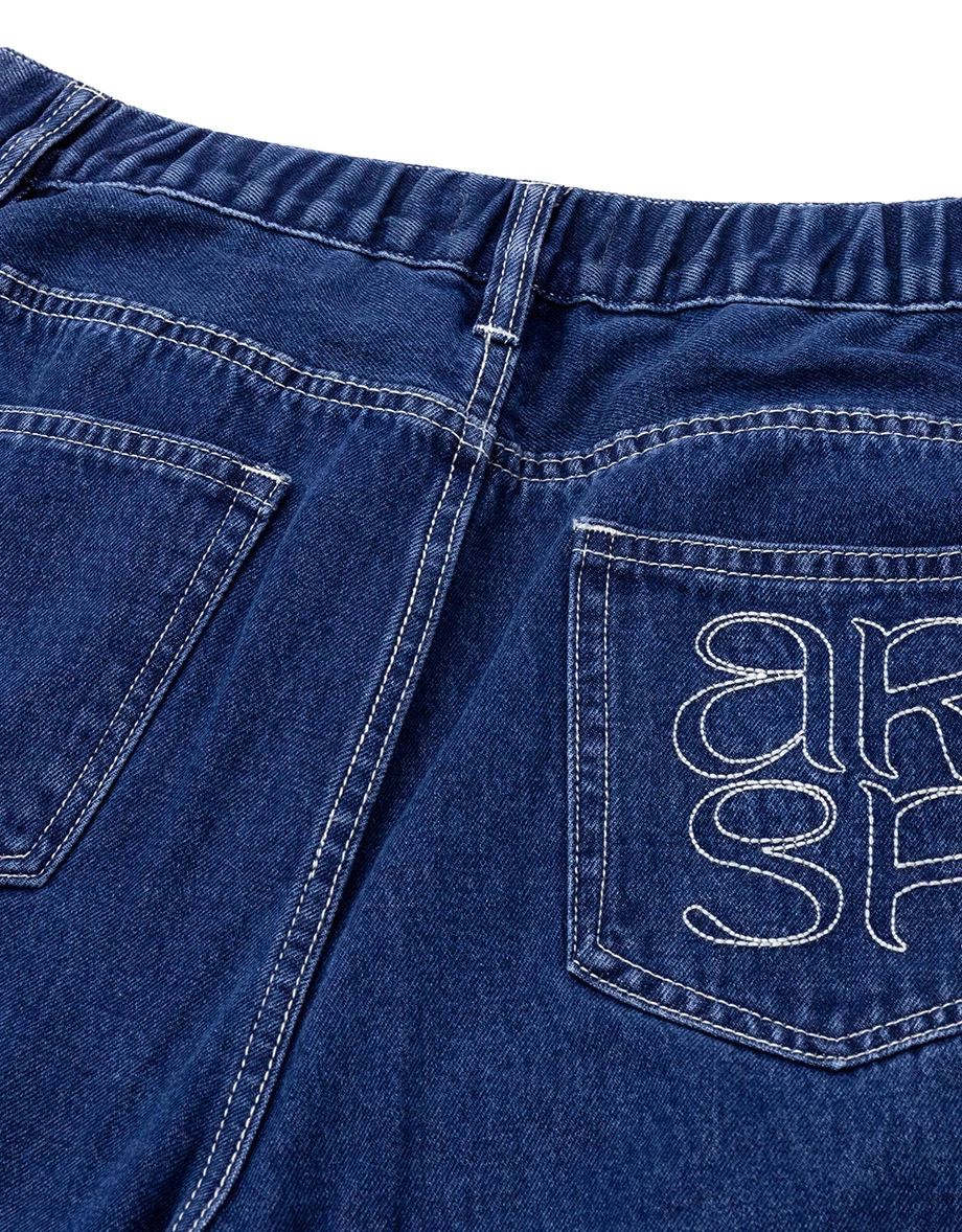 High Waist Wide Leg Jeans Denim Pants with Embroidered Logo Back Pocket High Waist Wide Leg Jeans Denim Pants with Embroidered Logo Back Pocket