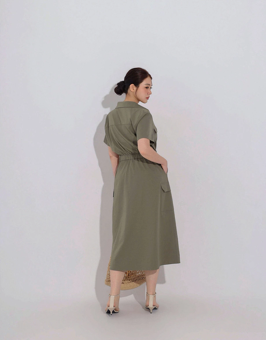 Snap Button Collared Cargo Utility Maxi Shirt Dress Snap Button Collared Cargo Utility Maxi Shirt Dress