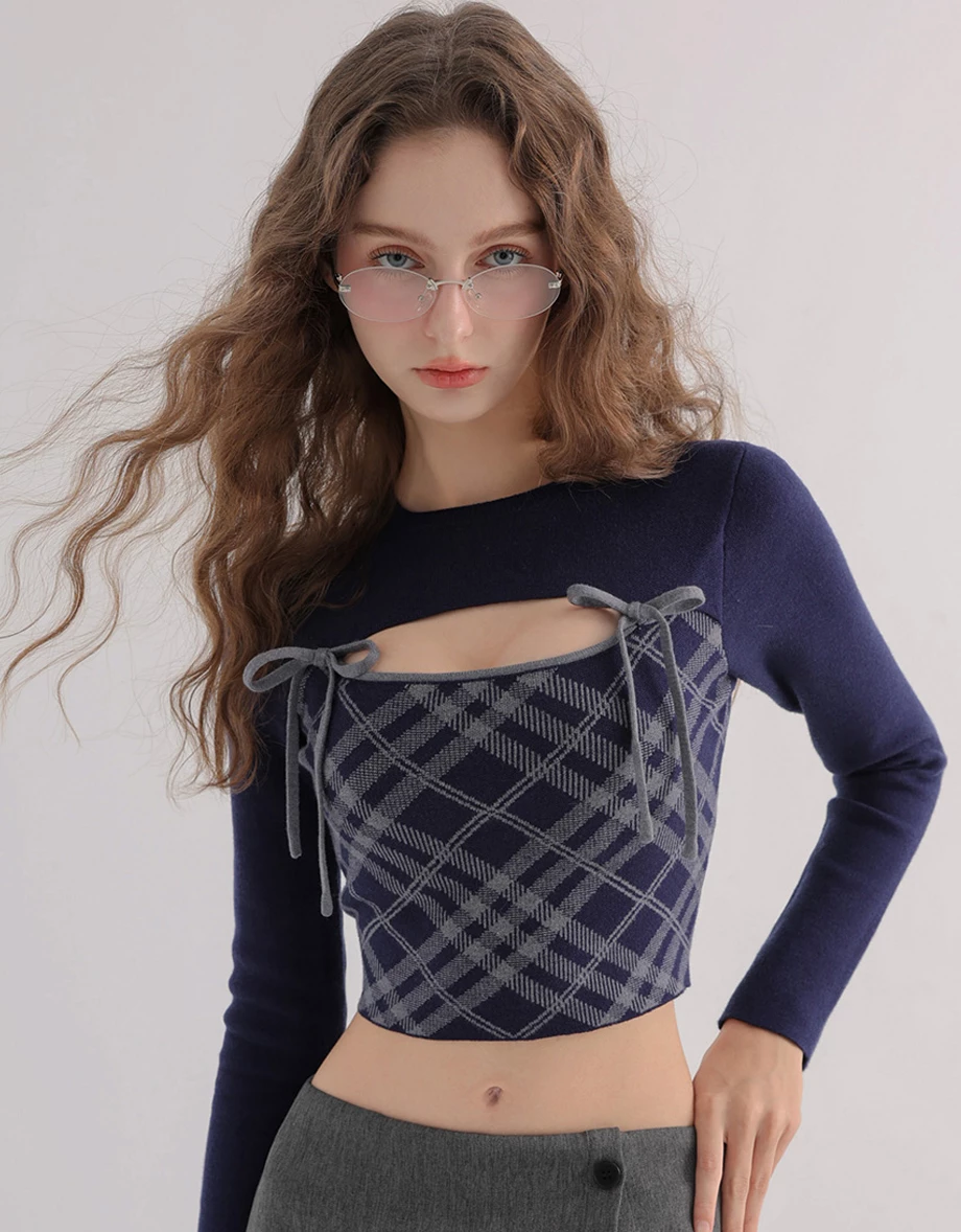 Crew Neck Contrast Bow Plaid Panel Long Sleeve Crop Knit Top