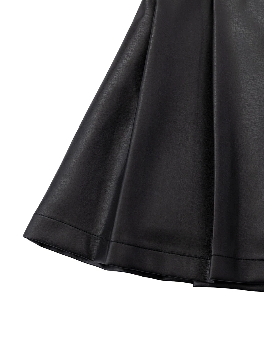 Wide Waistband Pleated Hem Mini Skort (Faux Leather / Faux Suede) Wide Waistband Pleated Hem Mini Skort (Faux Leather / Faux Suede)