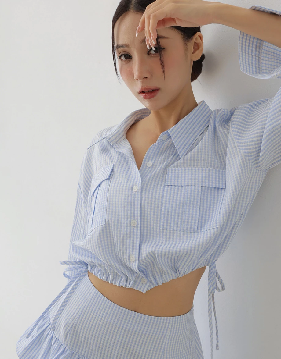細格紋下擺抽繩長袖短版雙口袋襯衫