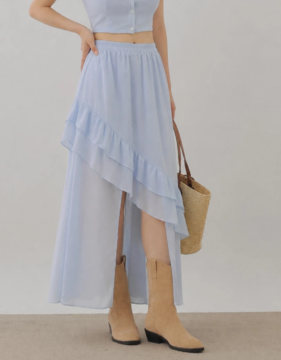 Round Neck Puff Sleeve Panelled Button Back Tie Crop Top Round Neck Puff Sleeve Panelled Button Back Tie Crop Top