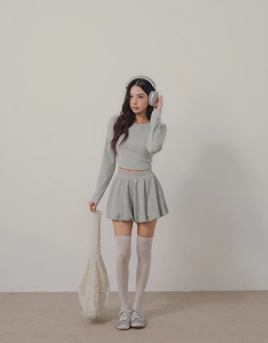 Crew Neck Back Cutout Drawstring Tie Long Sleeve Crop Top Crew Neck Back Cutout Drawstring Tie Long Sleeve Crop Top