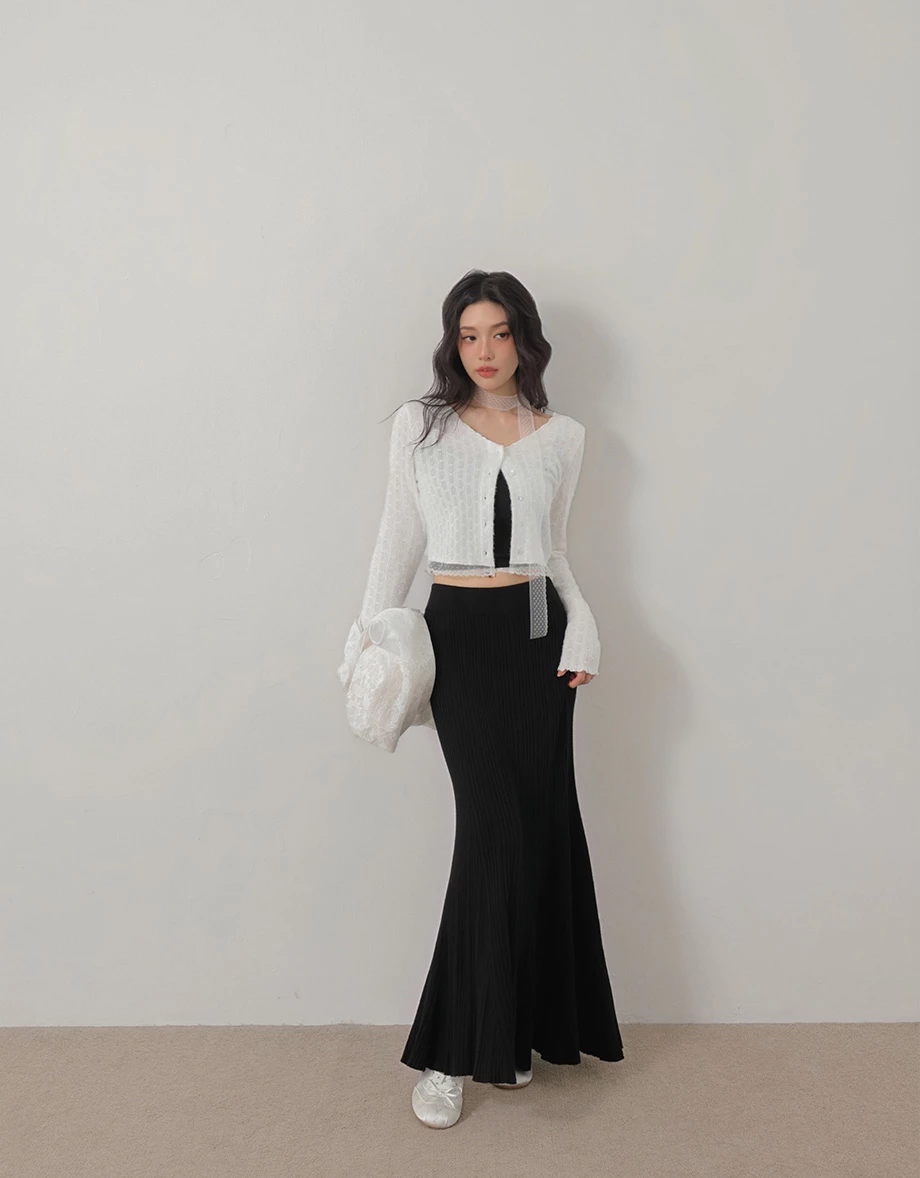 Lace Trim Pearl Button Pointelle Knit Crop Cardigan (with Detachable Lace Scarf) Lace Trim Pearl Button Pointelle Knit Crop Cardigan (with Detachable Lace Scarf)