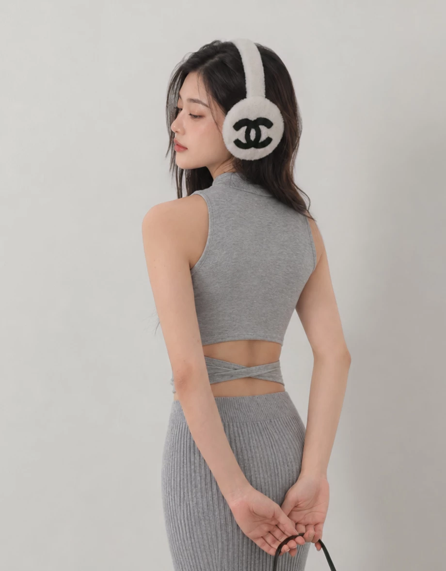 Mock Neck Side Ruched Back Cutout Sleeveless Padded Bra Top Mock Neck Side Ruched Back Cutout Sleeveless Padded Bra Top