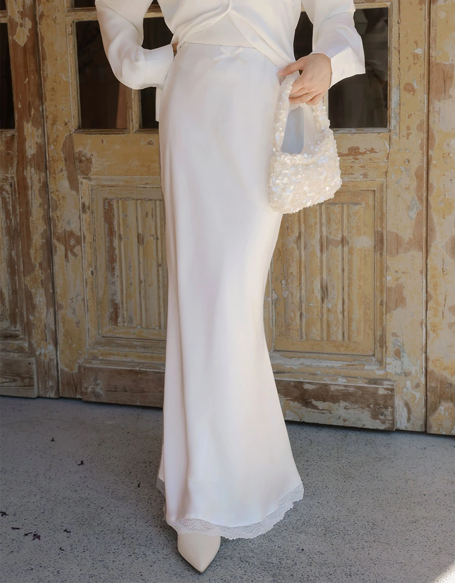 【SABRINA Design】Satin Lace Trim Mermaid Maxi Skirt