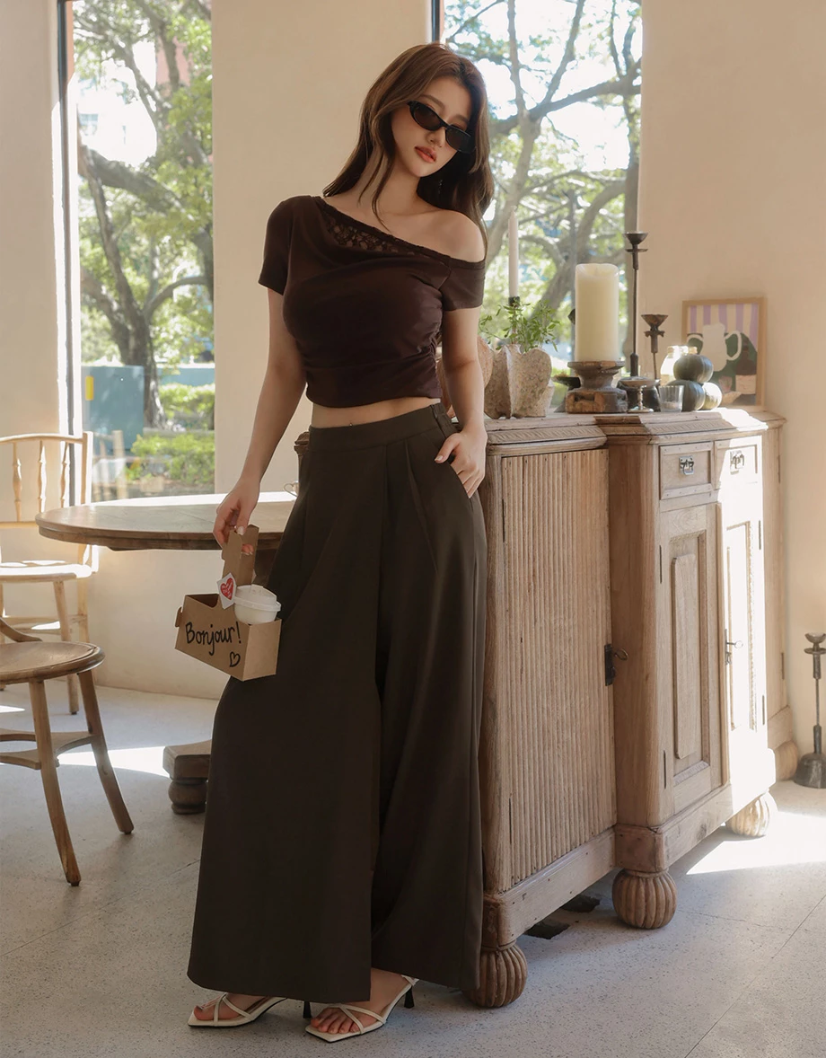 【SABRINA Design】Pleated Overlap Tailored Wide Leg Pants 【SABRINA Design】Pleated Overlap Tailored Wide Leg Pants
