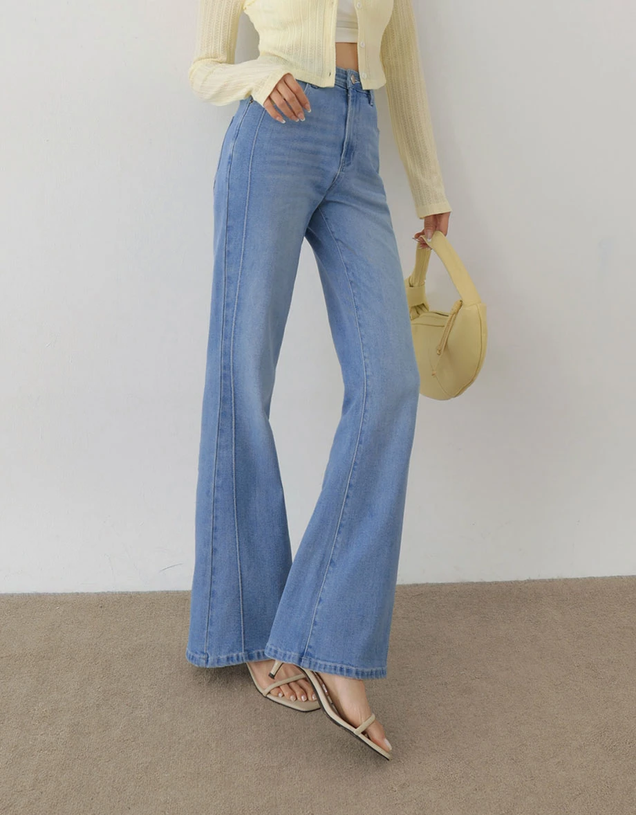 【Den!m LITE】High Waist Sculpting V Back Skinny Jeans Denim Flare Pants