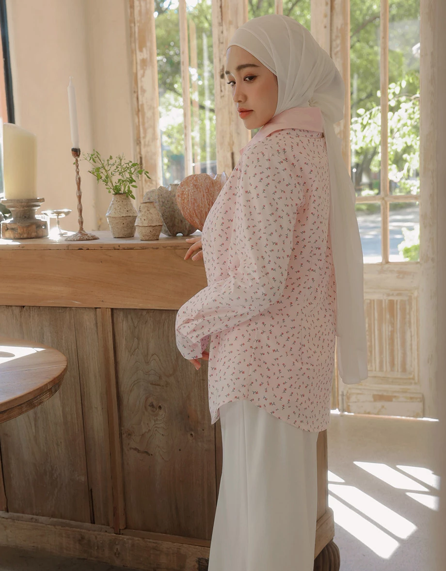 【SABRINA Design】Floral Print Button Down Cardigan and Sleeveless Collared Shirt Blouse Set Wear